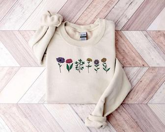 Embroidered Wildflower Sweatshirt, Botanical Sweatshirt, Gift For Mom | Mazezy