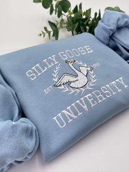 Goose University Embroidered Sweatshirt Crewneck Sweatshirt For Women And Men | Mazezy