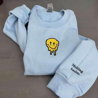 Smiley Face Embroidered Sweatshirt; Melted Smiley Face Crewneck Gift For Family | Mazezy