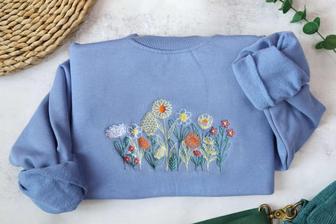 Wildflowers Embroidered Sweatshirt Crewneck Sweatshirt Gift For Family | Mazezy UK