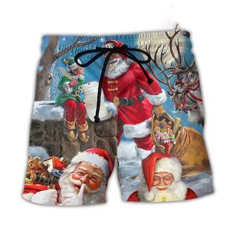 Christmas Funny Santa Claus Elf Xmas Is Coming Blue Sky Art Style Beach Short - Seseable