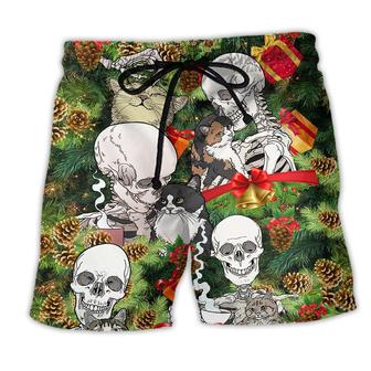 Skull My Cat And I Talk Sht About You Christmas Beach Short - Seseable