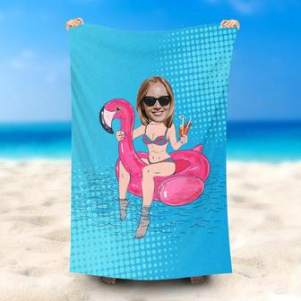 Personalized Bikini Beauty Flamingo Ring Beach Towel - Seseable