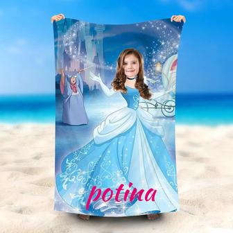 Personalized Cinderella Dancing Magic Beach Towel - Seseable