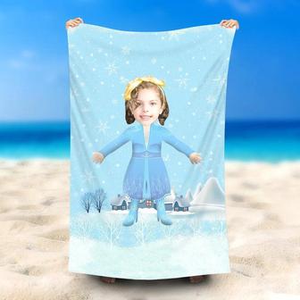 Personalized Frozen Aisha Face Beach Towel With Photo - Seseable