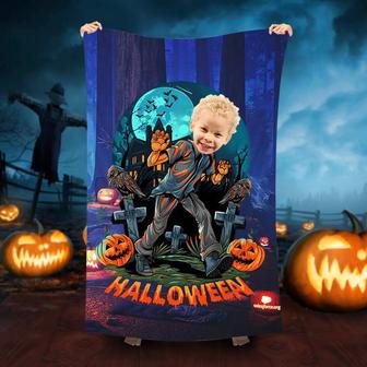 Personalized Halloween Zombie Pumpkin Beach Towel - Seseable