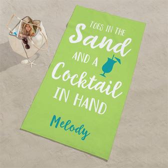 Personalized Name Toes In The Sand Green Beach Towel - Seseable