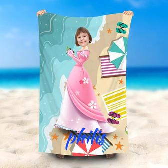 Personalized Sleeping Beauty Girl Summer Beach Towel - Seseable