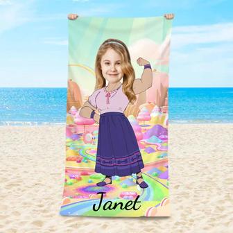 Personalized Strong Luisa Summer Beach Towel With Photo - Seseable