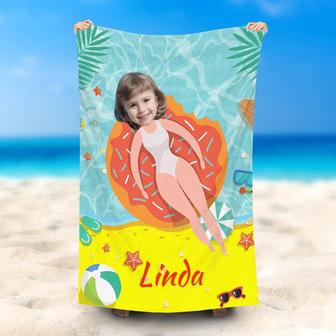 Personalized Summer Swimming Ring Leaf Beach Towel - Seseable