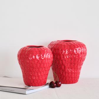 Ceramic Red Strawberry Fruit Shape Vase For Home Wedding Indoor Room Decor | Rusticozy