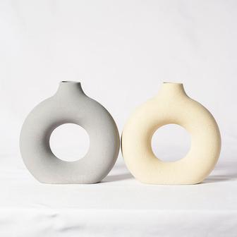 Home Decoration Accessories Living Room Nordic Dried Flower Arrangement Ceramic Donut Vase | Rusticozy UK