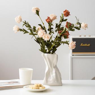 White Irregular Folding Pocket Vase Molds For Home Flower Arrangements Decorate Ceramic Vases | Rusticozy