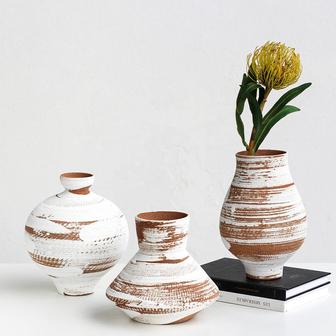 Modern Rustic Farmhouse Ceramic Vase White Flower Vase Home Accessories Accents Table Centerpiece | Rusticozy CA