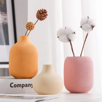 Nordic Modern Colorful Ceramic Vases Minimalist Decor Flower Vase Small Ribbed Boho Ceramic Vase For Shelf Home Decor | Rusticozy UK
