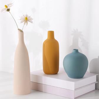 Nordic Style Minimalist Design Modern Vase Home Decoration Matte Ceramic Flower Vase | Rusticozy