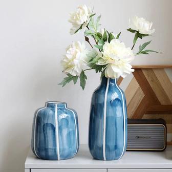 Pure Blue Ceramic Porcelain Flower Vases White Blue Bottle Shaped Flower Vase For Dinning Table And Bookshelf | Rusticozy AU