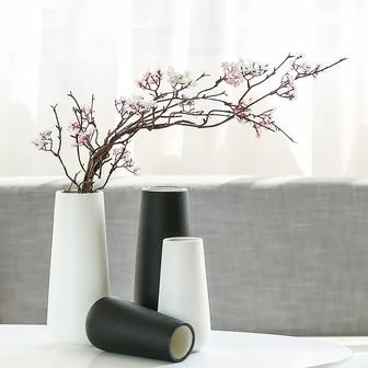 European Retro Frosted Wide-Mouth Decoration Matte Black And White Ceramic Vase | Rusticozy UK