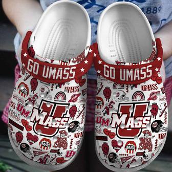 Massachusetts Minutemen Ncaa Sport Crocs Crocband Clogs Shoes | Favorety DE