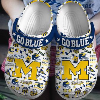 Michigan Wolverines Ncaa Sport Crocs Crocband Clogs Shoes | Favorety DE