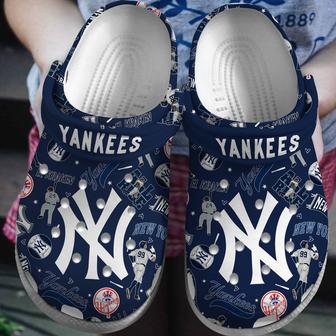 New York Yankees Mlb Sport Crocs Crocband Clogs Shoes | Favorety