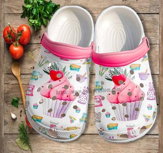 Baking Mom Pink Shoes Gift Chef Grandma - Kitchen Cake Baking Shoes Croc Clogs Mother Day Gift - Monsterry UK