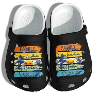 Beach Shoes Hawaii 2022 Family Vacation Matching - Shoes Clog Birthday Gift - Monsterry AU