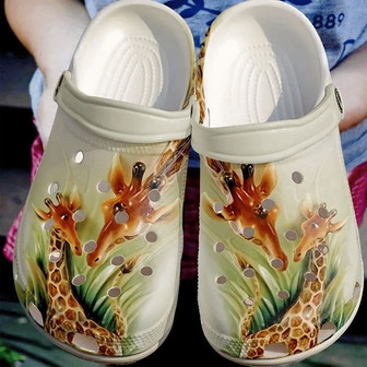 Giraffe Mother And Daughter Classic Clogs Shoes - Monsterry