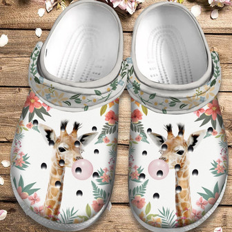Giraffe With Bubble Gum Shoes Lovely Garden Clogs Birthday Gift - Monsterry