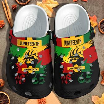 Juneteenth Right Hand Africa Shoes - 1865 Junteenth Black Girl Shoes Clogs Gift - Monsterry DE