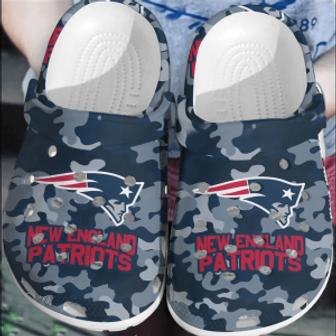 Nfl Patriots Football Crocs Clogs Crocband Comfortable Shoes For Men Women | Favorety DE