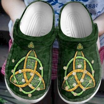 St Patricks Day Irish Shamrock Celtics Crocband Shoes | Favorety UK