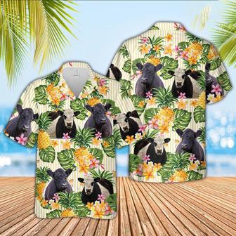 Belted Galloway Pineapple Pattern Hawaiian Shirt, Farm Hawaiian Shirt, Farmer Hawaii | Newhawaiianshirts UK