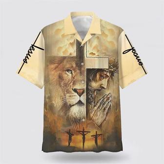 Christian Hawaiian Shirt, Jesus Praying Lion Of Judah Christian Cross Faith Hawaiian Shirt | Newhawaiianshirts UK