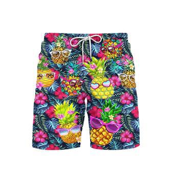 Fruit Pineapple Love Summer Beach Shorts For Men | Newhawaiianshirts