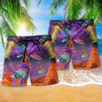 Alien Galaxy Awesome UFO Beach Short | Newhawaiianshirts AU