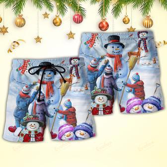 Christmas Snowman Family In Love So Happy Xmas Art Style Beach Short | Newhawaiianshirts