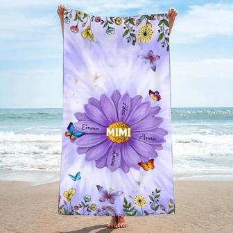 Grandma Flower Painting Grandkids Personalized Beach Towels Design | Newhawaiianshirts DE