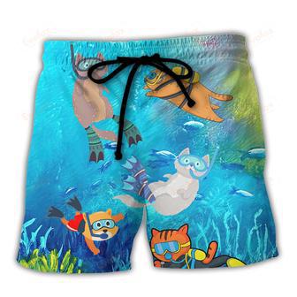 Scuba Diving The Best Way To Observe A Fish Is To Become A Fish Beach Short | Newhawaiianshirts