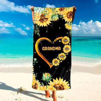 Sunflowers Heart Grandma Grandkids Personalized Beach Towels Design | Newhawaiianshirts DE