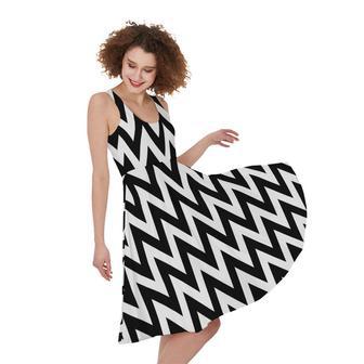 Black And White Zigzag Pattern Print Sleeveless Knee Length Dress | Newhawaiianshirts