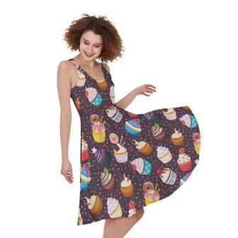 Cute Cupcake Pattern Print Sleeveless Knee Length Dress | Newhawaiianshirts DE