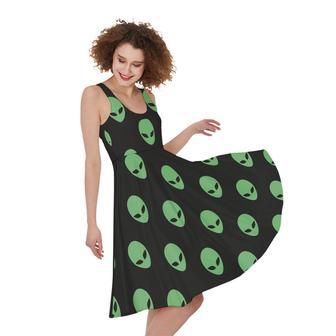 Green Alien Face Print Sleeveless Knee Length Dress | Newhawaiianshirts CA