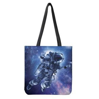 Astronaut On Space Mission Print Tote Bag | Newhawaiianshirts