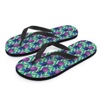 Abstract Hawaiian Pineapple Print Men's Flip Flops | Newhawaiianshirts UK