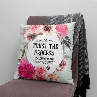 Bible Verse Pillow - Jesus Pillow - Wreath Pillow - Gift For Christian - Trust The Process Ecclesiastes 3:11 Pillow - Monsterry