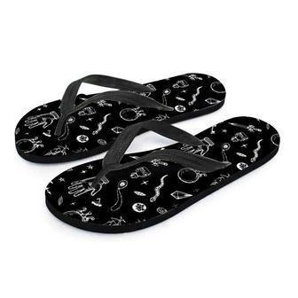 Black Gothic Witch Men's Flip Flops | Newhawaiianshirts CA