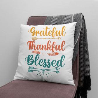Jesus Pillow - Arrow, Feather Pillow - Gift For Christian - Grateful Thankful Blessed Throw Pillow - Monsterry DE