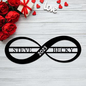 Custom Infinity Love Metal Wall Art for Home Decor | Familywalldecor UK