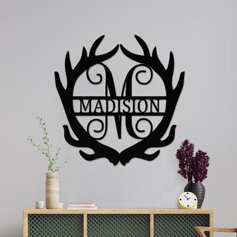 Personalized Deer Antler Monogram Metal Sign for Living Room Decor | Familywalldecor UK